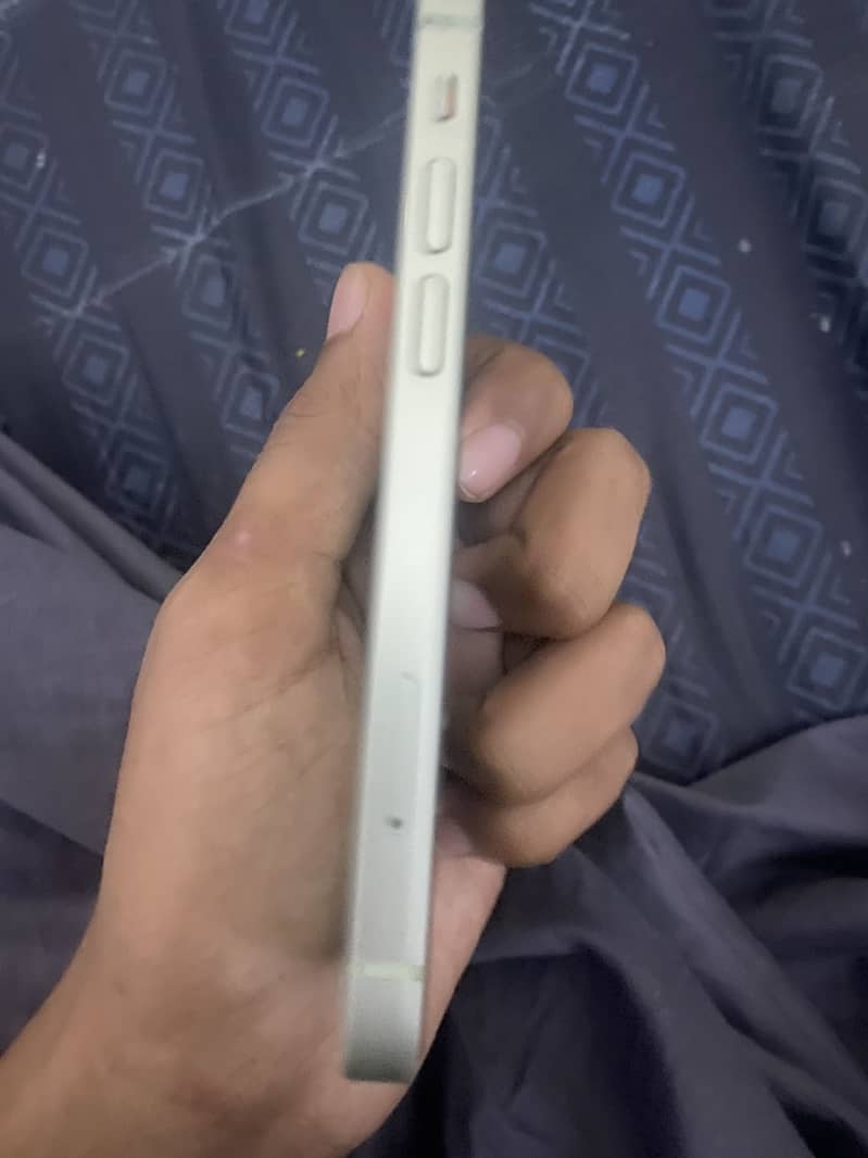 Apple iPhone 12 mini 3