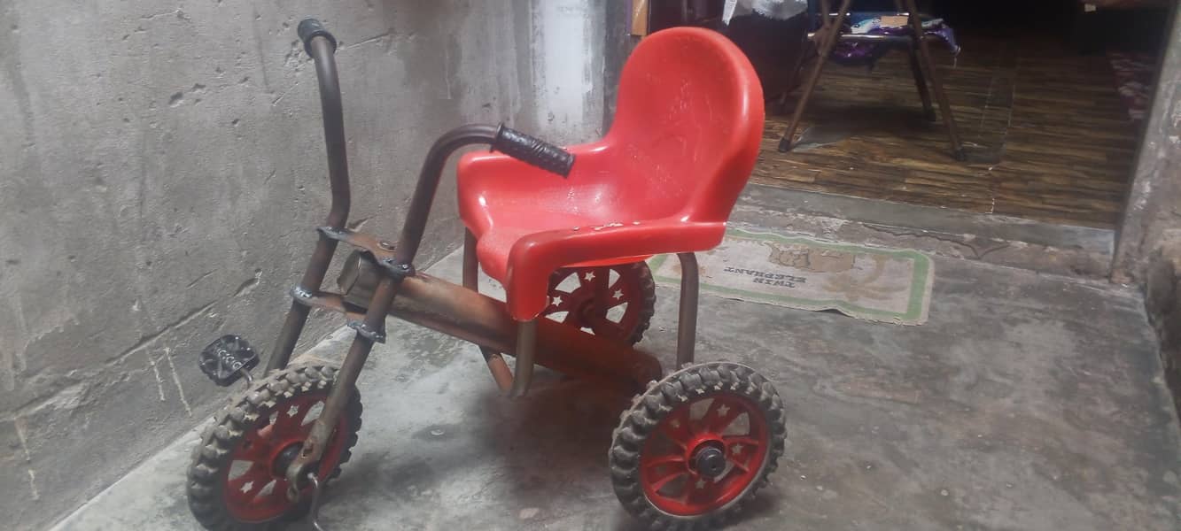 Tricycle 0