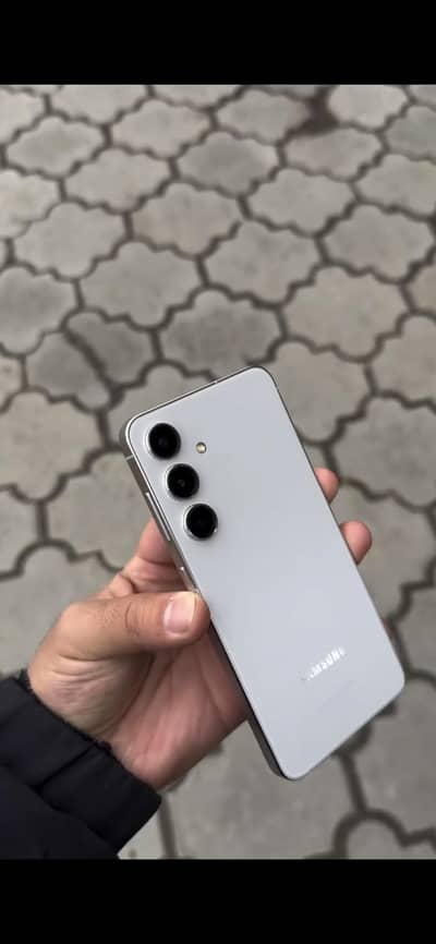 Samsung Mobile S24