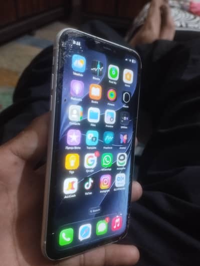 Apple iPhone 11 factory unlock 64