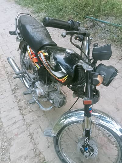 Honda seventy22 model good condition