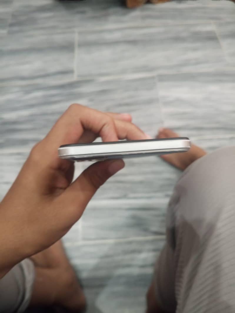 Infinix Note 11 4