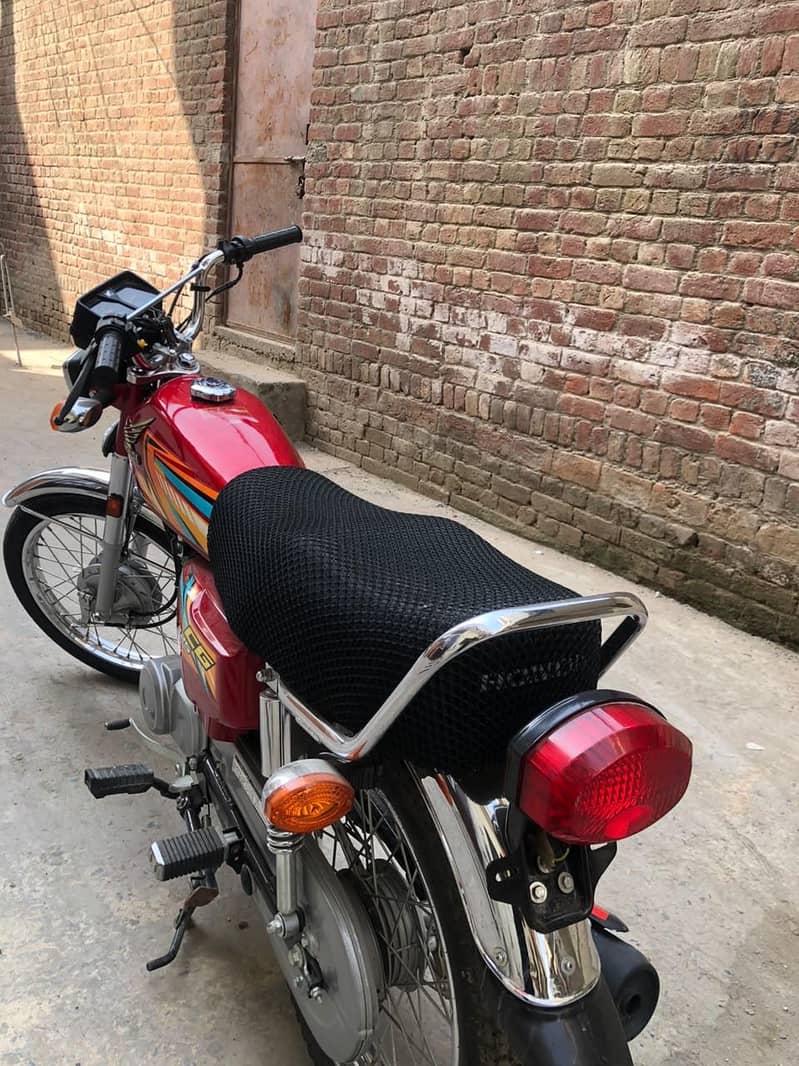Honda 125 7