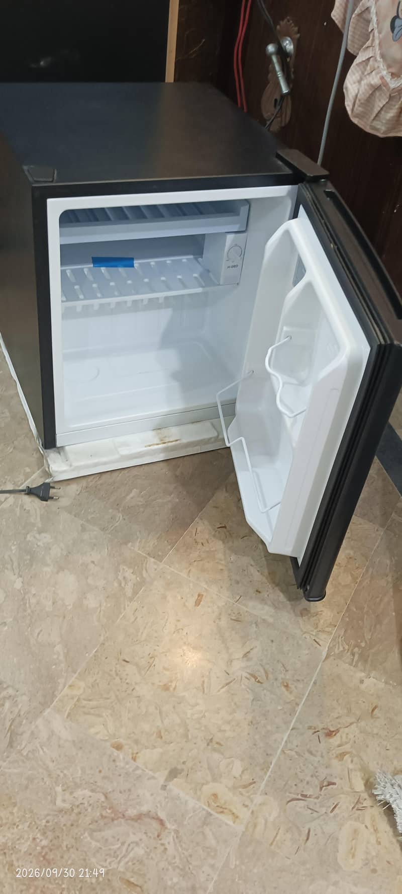 mini fridge 4