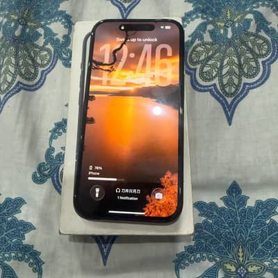 Apple iPhone 15