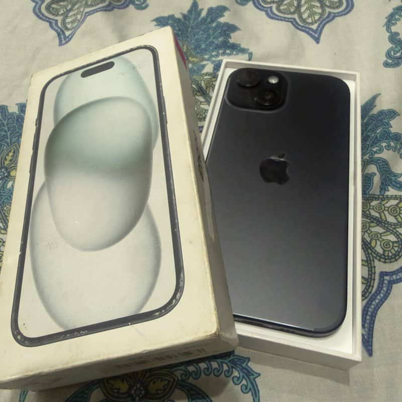 Apple iPhone 15 7