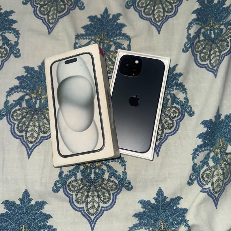 Apple iPhone 15 8