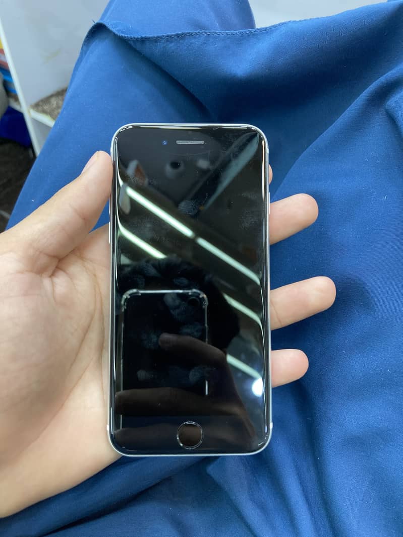 Apple iPhone 6 1