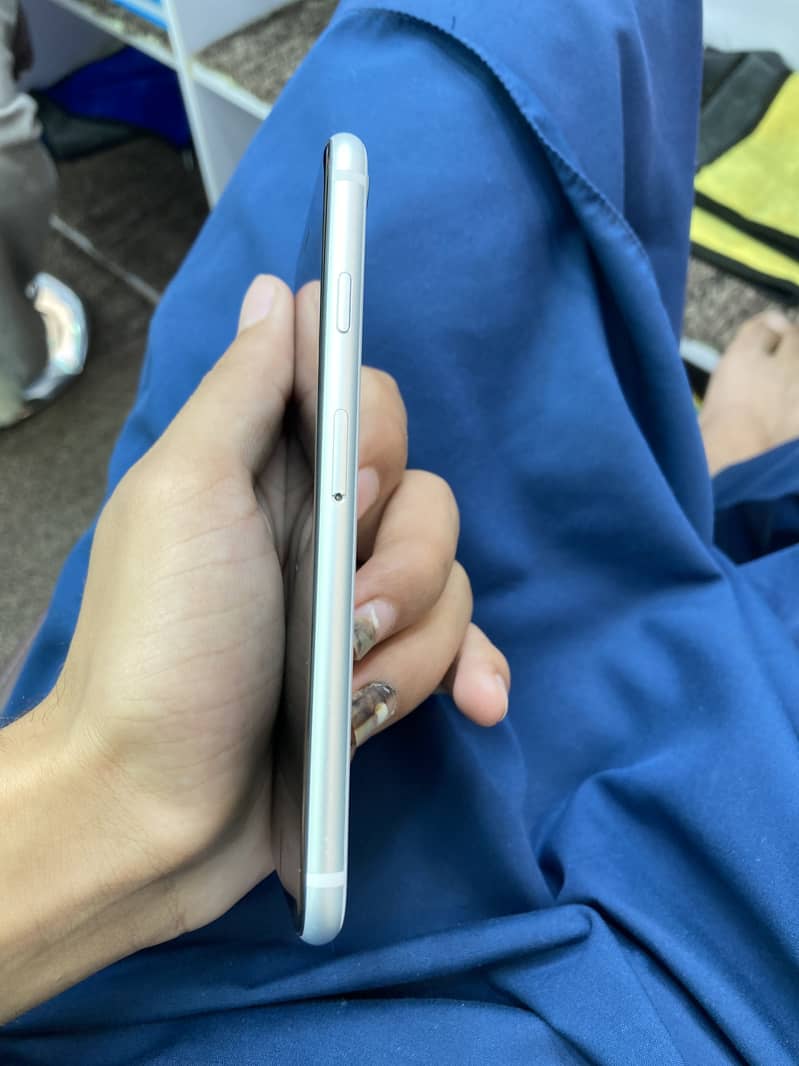 Apple iPhone 6 3