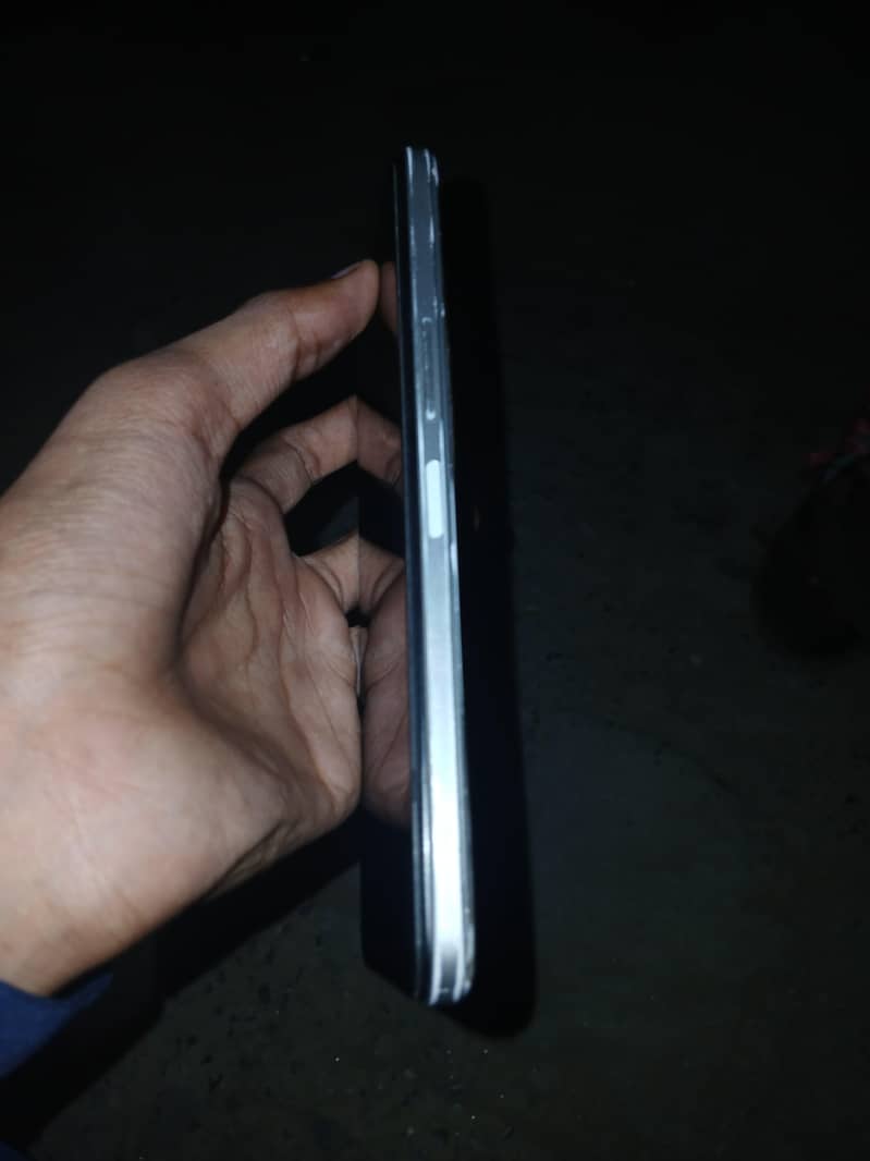 Infinix Note 11 1