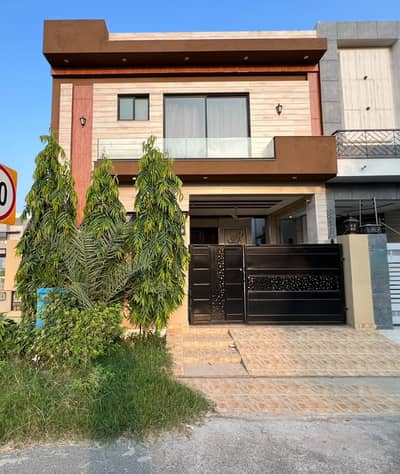 Contemporary 5 Marla Brand-New Designer House in Prime Location