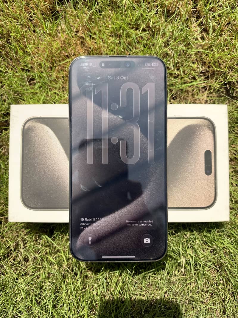 Apple iPhone 15 Pro Max 3