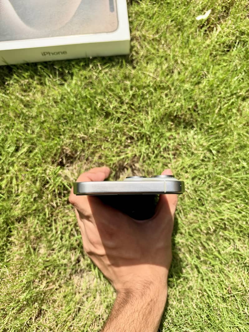 Apple iPhone 15 Pro Max 7