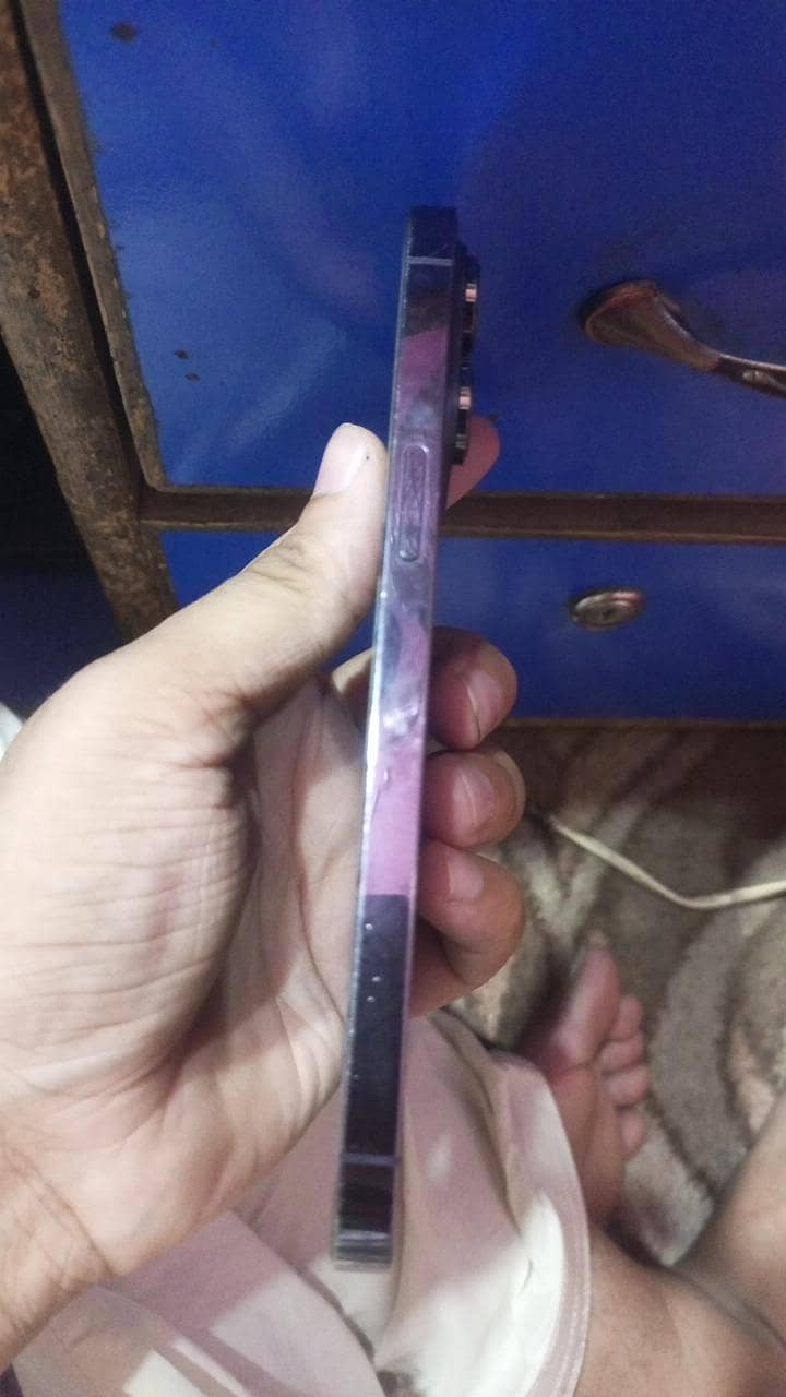 Apple iPhone 14 Pro Max 1