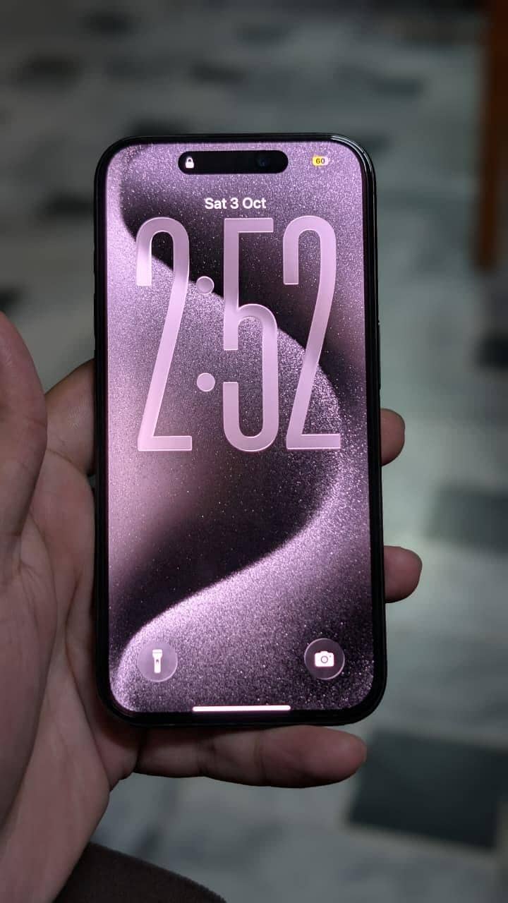 Apple iPhone 15 Pro 1