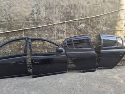 Toyota vitz 2000 to 2005 model original paint door
