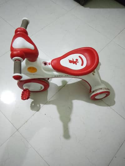 Kids Tricycle / Baby Ride-On Cycle (Good Condition)