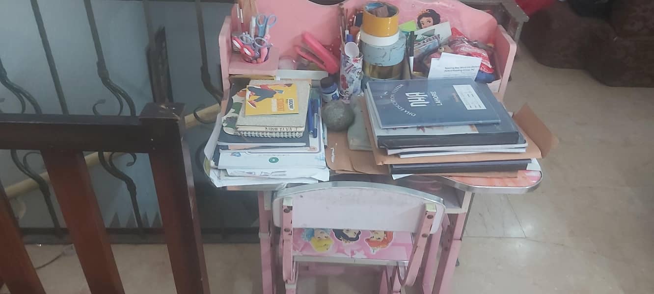 study table chair 0