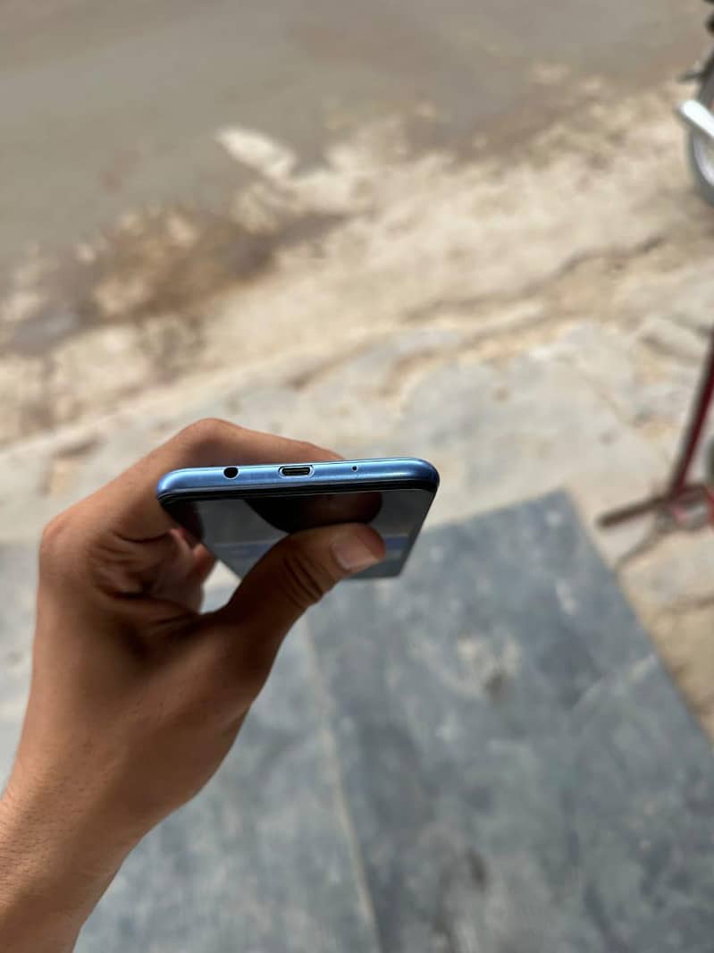 Tecno Pova 4