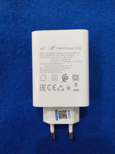 Vivo 44W Original Flesh Charger Box Wala For Sale