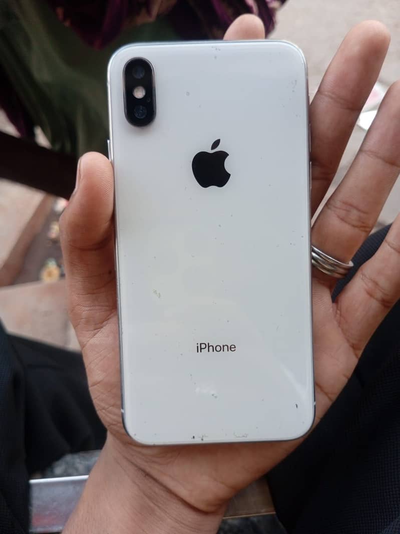 Apple iPhone XS 1