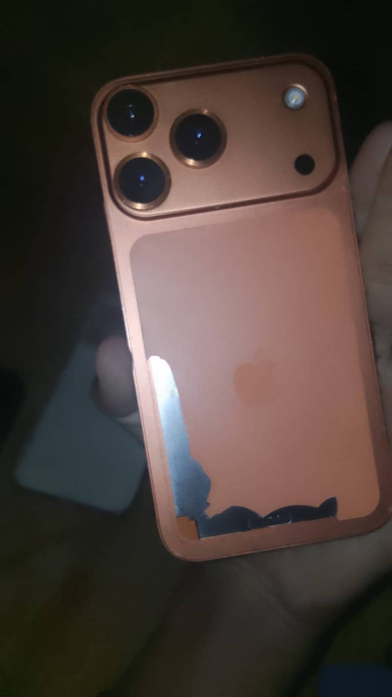 Apple iPhone XR 0