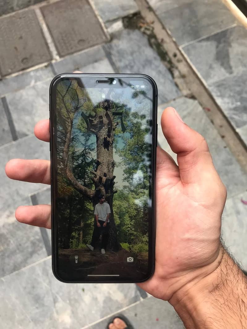 Apple iPhone 11 1