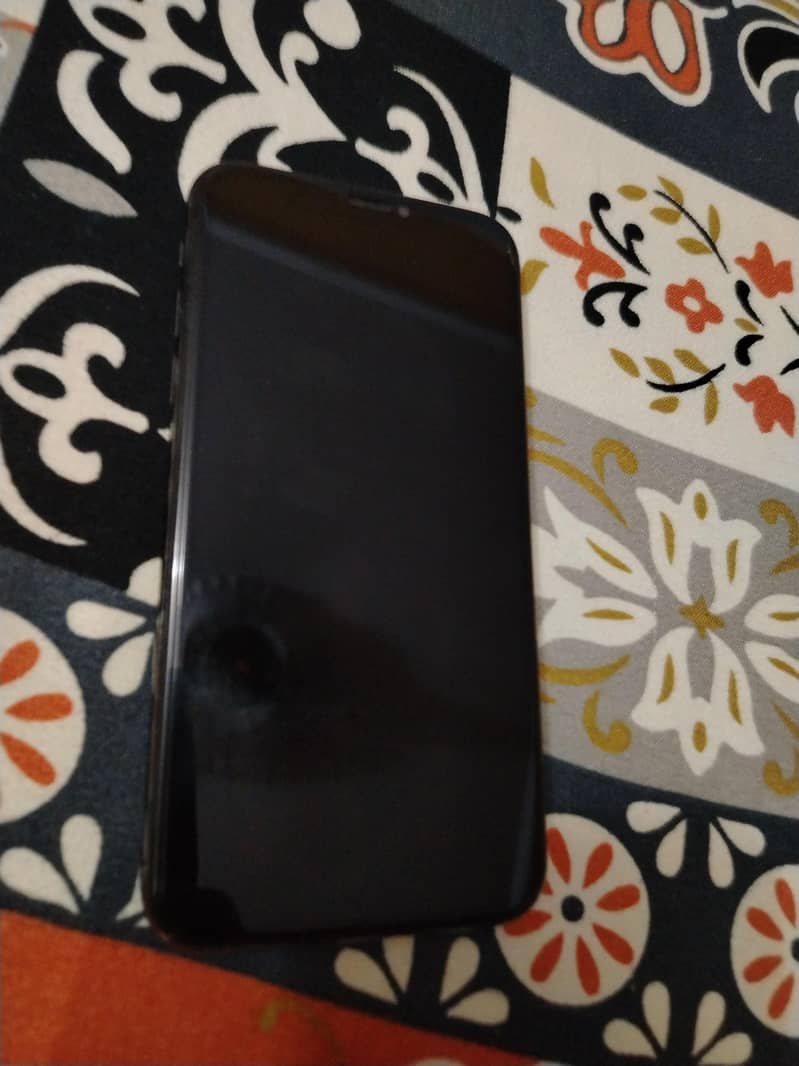 Apple iPhone X 1