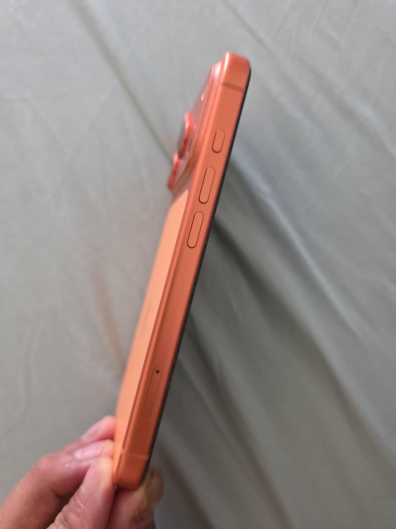 iphone 17 pro 4