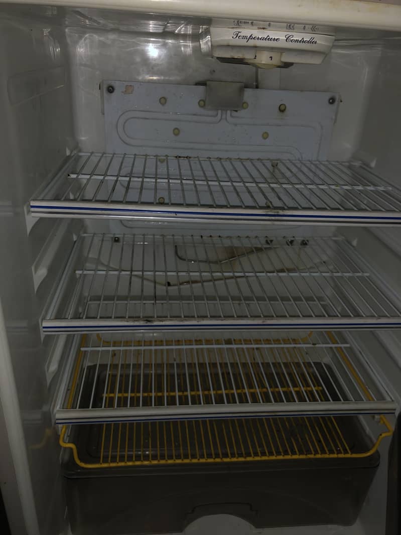 Fridge good condition 12