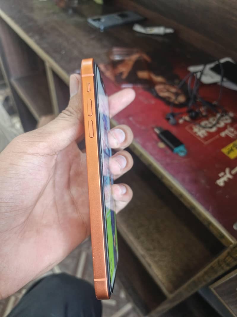 Apple iPhone XR 2