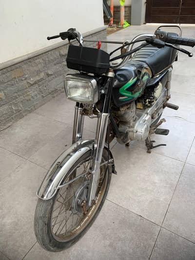 Unique 125