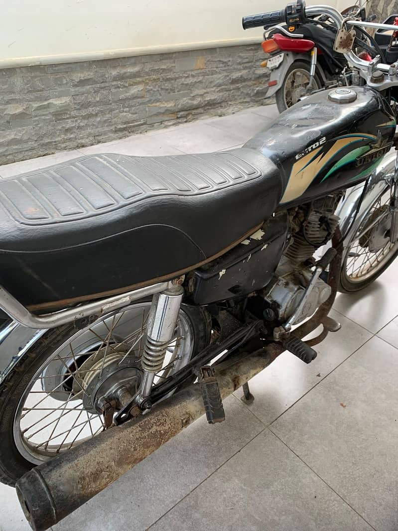Unique 125 4