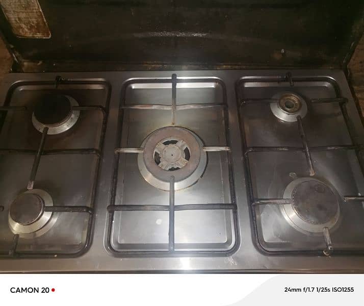 COOKING RANGE WELL CONDITION 1