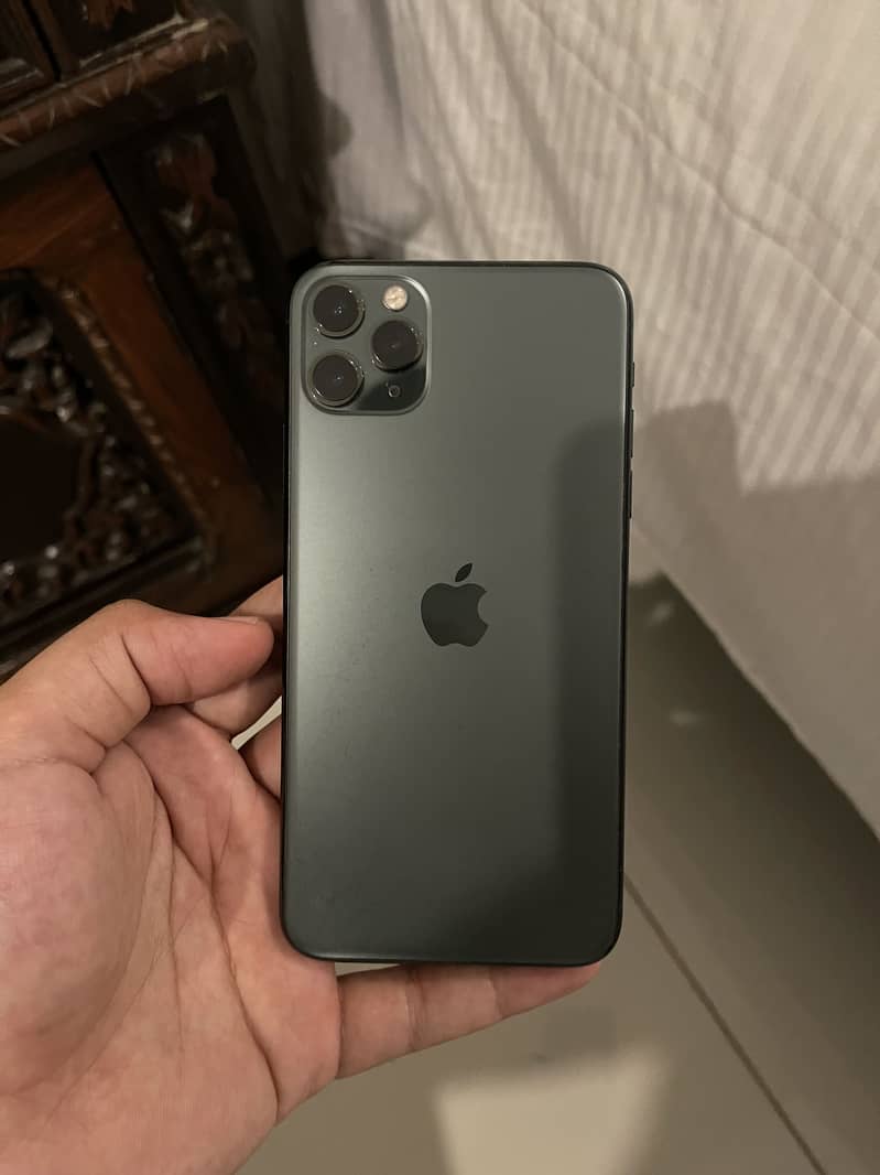 Apple iPhone 11 Pro Max 0