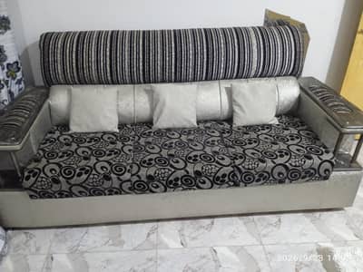 5 seater sofa for sale