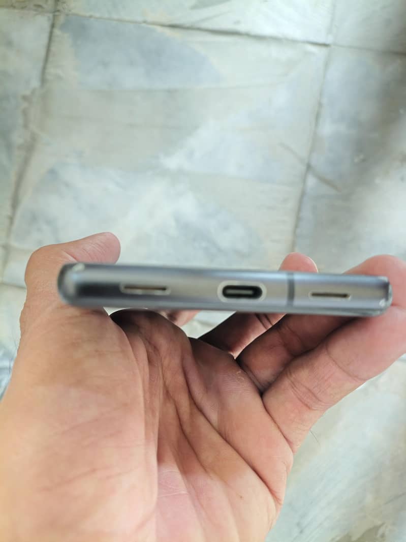 Google Pixel 7a 4