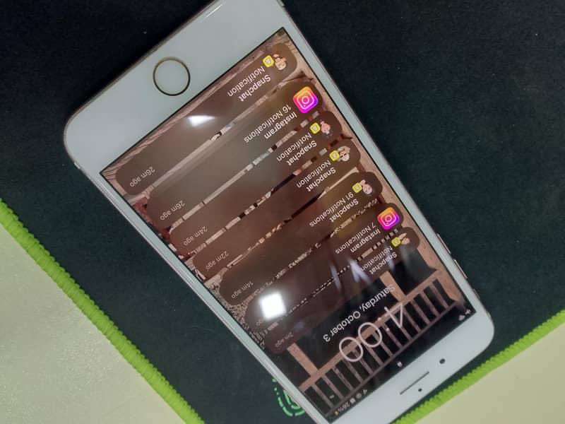 Apple iPhone 7 Plus 1