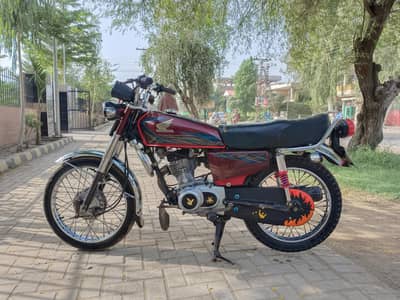 honda 125 2018 golden number