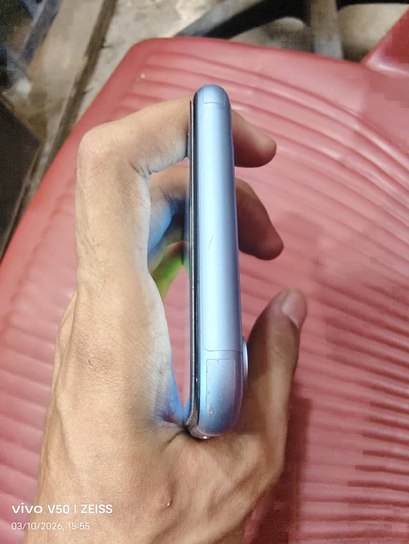 Apple iPhone XR 3