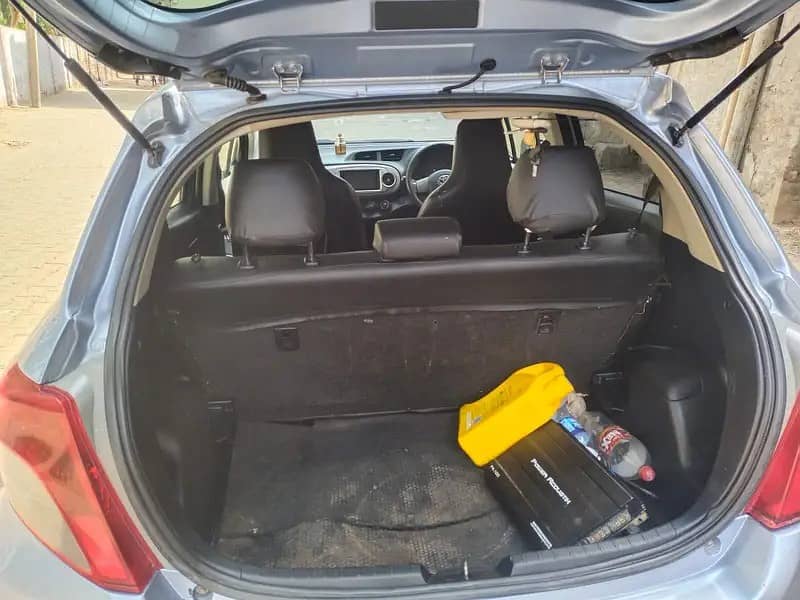 Toyota Vitz 2013 – Automatic 16