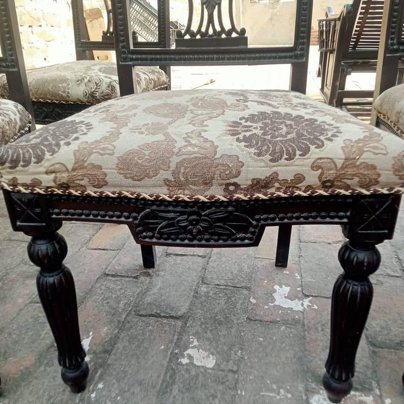 Dining table 3