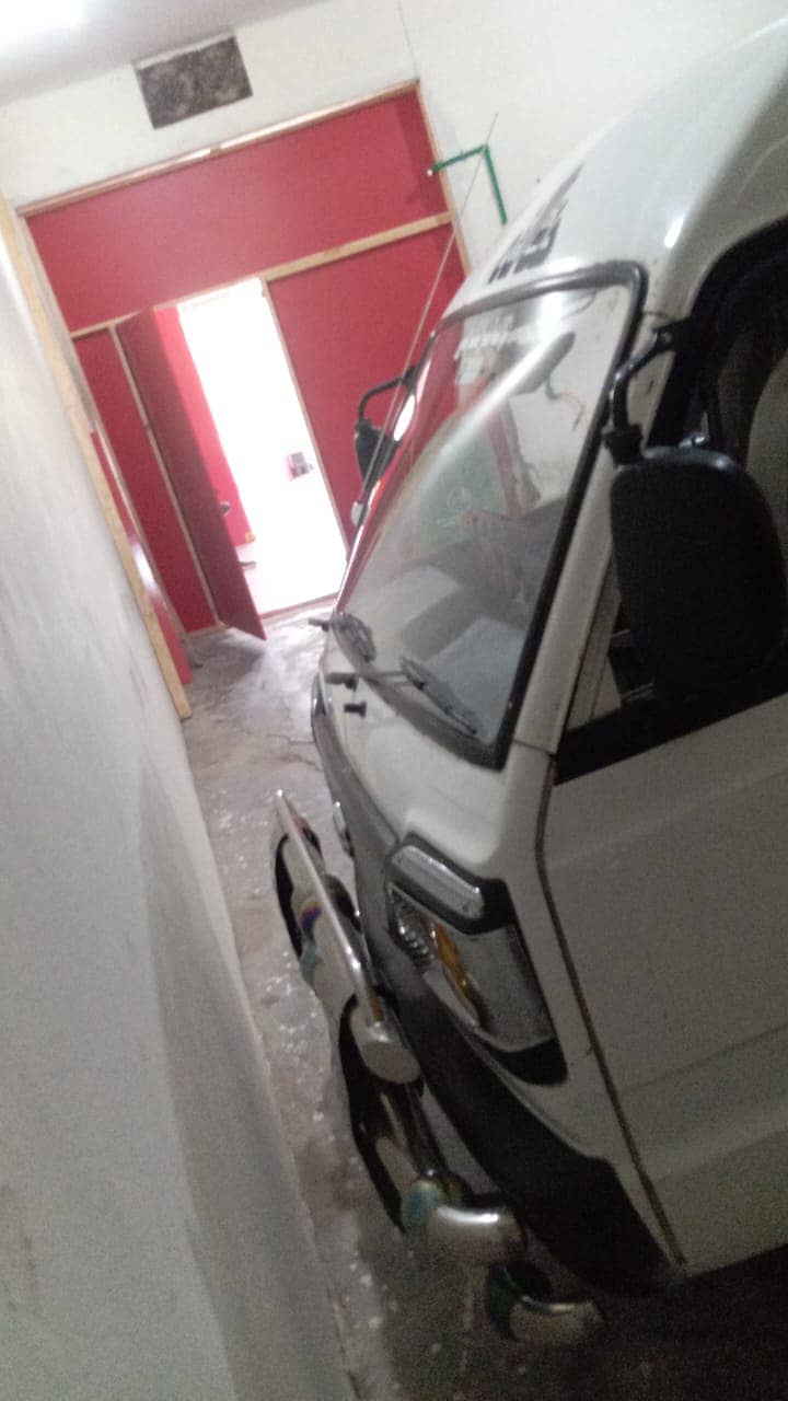 Suzuki Bolan Model 2016 2