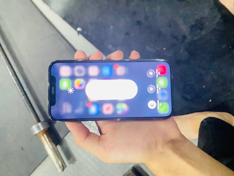 Apple iPhone 12 Pro 6