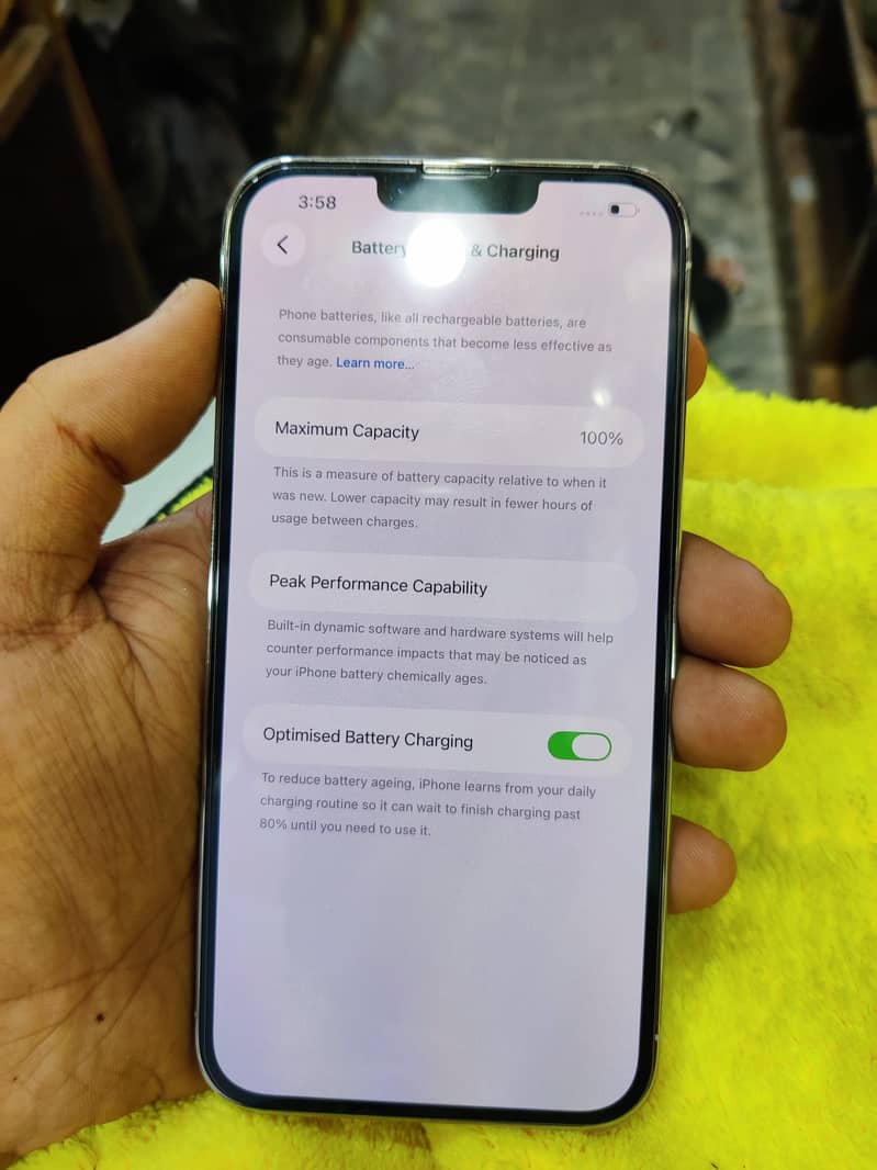 Apple iPhone 13 Pro Max 5
