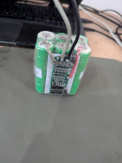 Li ion cells and batteries available