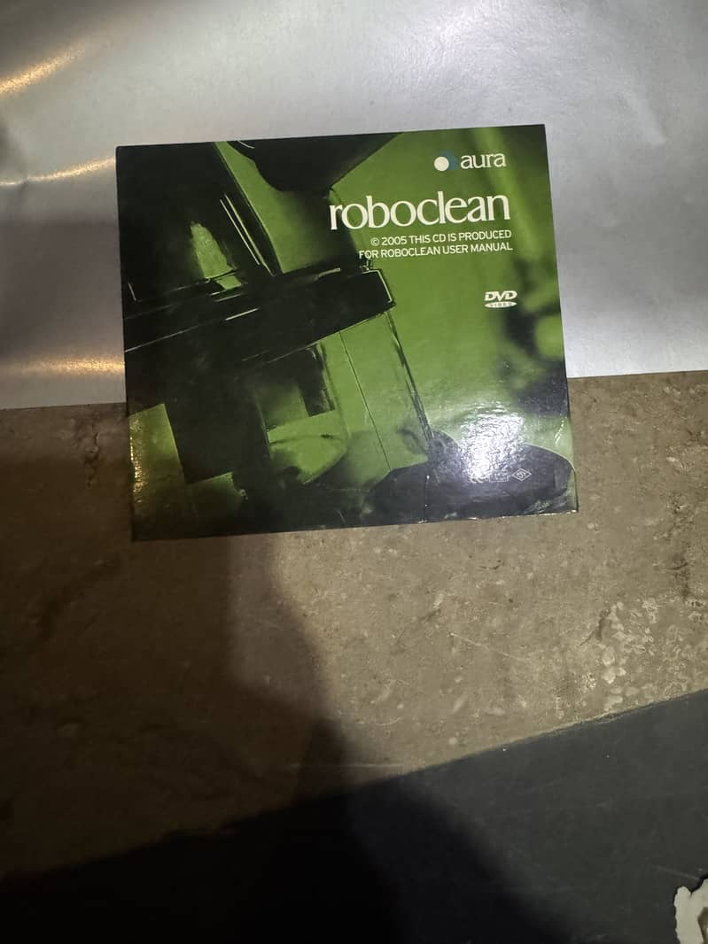 Vacuum cleaner & Roboclean 13