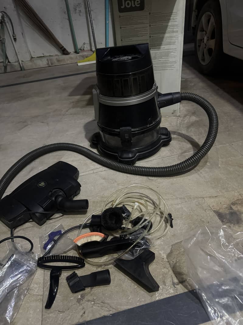 Vacuum cleaner & Roboclean 15