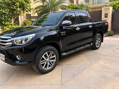 Toyota/Hilux revo 2020 for sale like a new DALA