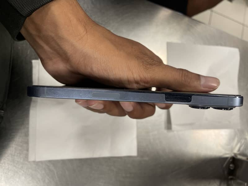 Apple iPhone 13 Pro Max 3
